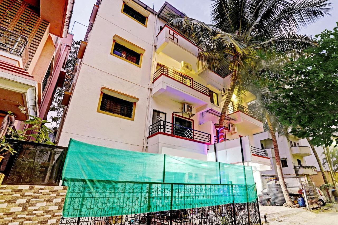 Amba Executive An Apartment Hotel Mundhva Екстериор снимка